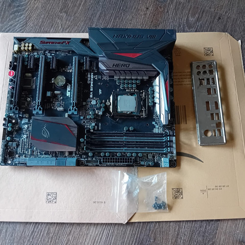 Asus rog maximus viii - asus,