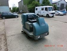 Bodenreinigungsmaschine Tennat T15