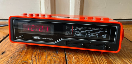 Radiowecker metz teleclock - radiowecker,