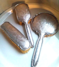 Gustav Bohlinger GB Kosmetik Set Kommode schwer- versilbert Bürste Spiegel antik