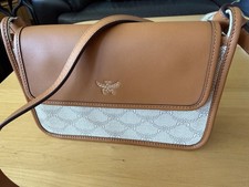 MCM Umhängetasche Leder