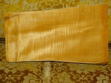 Tonholz, Tonewood,  alter, ganzer, bosnischer Boden für Geige, one-piece back