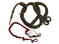 M5/09/25 (REF28057) Kleines Lot Militaria Französische Armee Futter usw Medaille