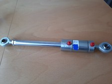 Hydraulikzylinder doppelwirkend mit Gelenkaugen