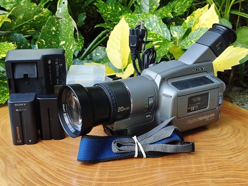 21153 sony dcr - dcr-vx700, minidv