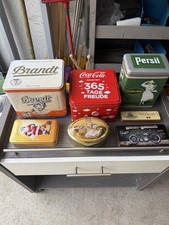 Alte Blechdosen mit Deckel