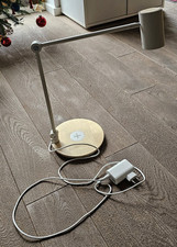 Ikea Nymane Arbeitsleuchte mit Ladefunktion weiß Holz Birke USB C Lampe