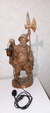 Holzfigur Nachtwächter mit