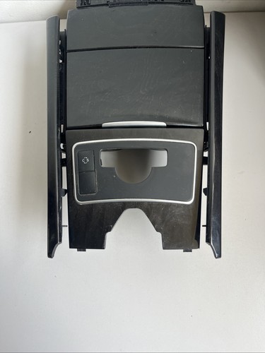 Mercedes w212 handschuhfach - mercedes,