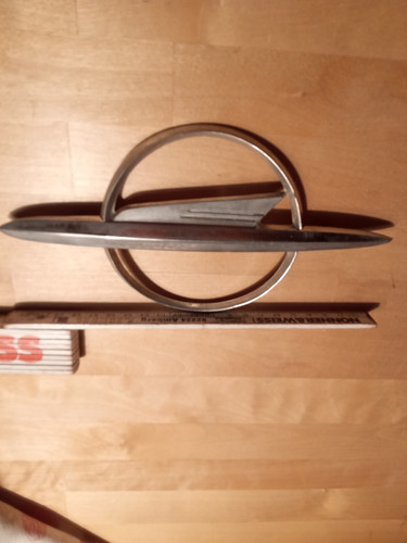 Opel olympia rekord emblem - olympia,