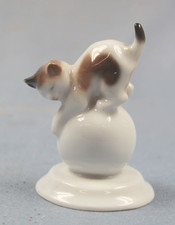 katze cat  porzellan figur