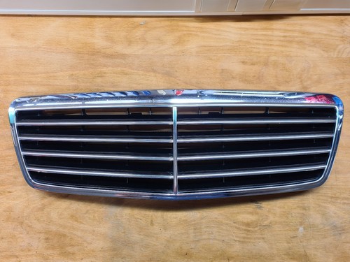 Mercedes clk w208 kühlergrill - mercedes,