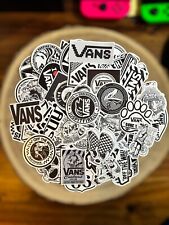 🍀 50 Vans Design schwarz