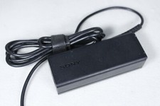 GENUINE SONY VGP-AC19V74 AC