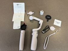 DJI OM 5 Smartphone Gimbal