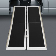 Klappbare Rollstuhlrampe