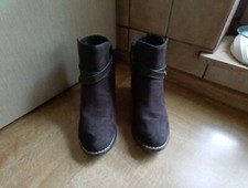 Wenig getragene Damen Stiefeletten ,Gr.39 , - fallen aber eher etwas kleiner aus