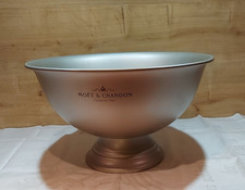 MOET & CHANDON   Großer, sehr schöner Champagnerkühler aus Metall