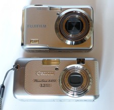 2 x Digital-Kameras, defekt CanonPowershot/Fuji AX250