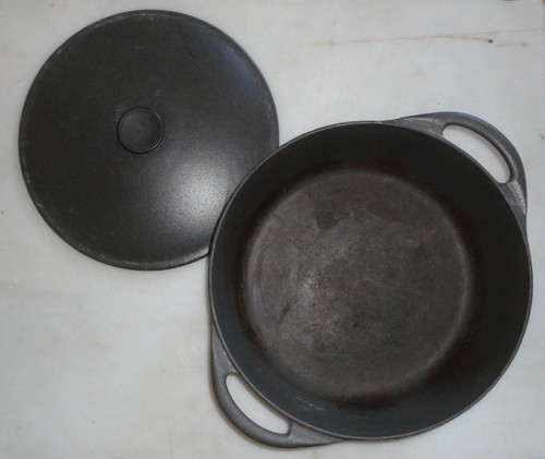 Riesiger cocotte cousances - cocotte,