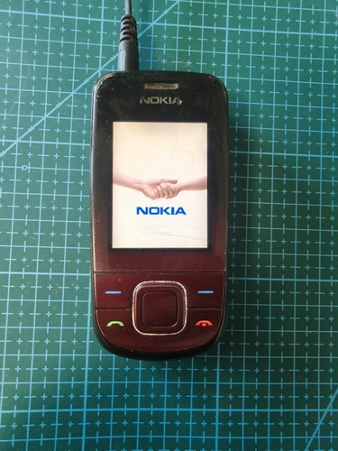 Nokia 3600 slide dunkelrot - nokia,