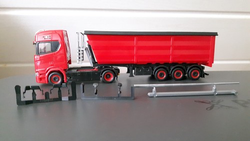 Herpa scania v8 - scania, cs