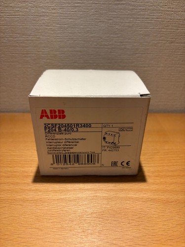 Abb f204b 40a typ - 4p, 40a/0,3a
