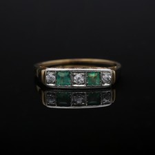 Antik Ring Diamanten Smaragd