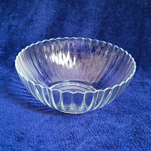 Runde geriffelte glasschüssel - geriffelte,