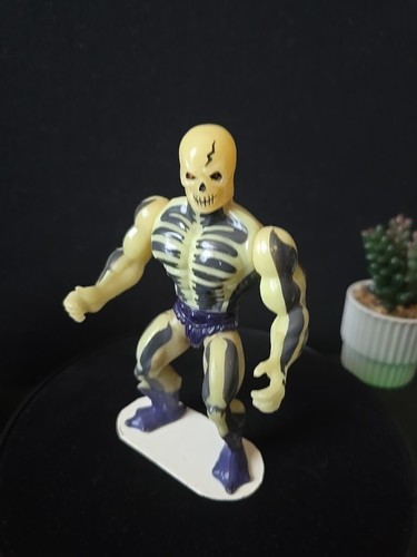 Vintage motu scare - vintage, glow