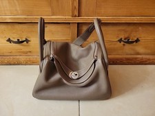 Hermès Lindy Handtasche Grau Taupe