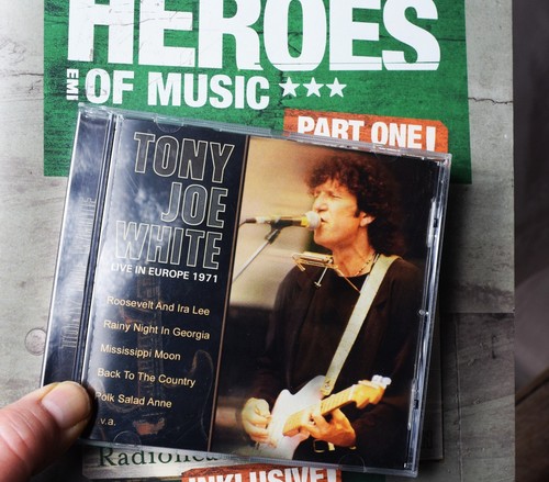 Tony joe white live in - tony,