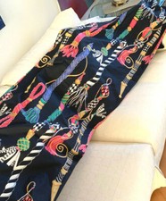 Yves Saint Laurent Vorhang Länge 3.30 mtr Breite 2.27 Phantastisch Bestzustand 