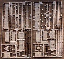 2 Gussrahmen - Holzhaus ? - H0