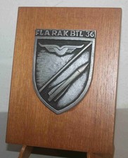 Holztafel mit Wappen Fla Rak Btl 36