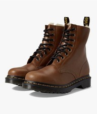 Dr. Martens 1460 Serena
