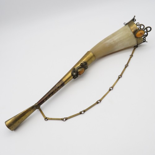 Antiker horn mit edelsteinen - horn,