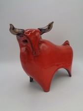 Skulptur Stier rot Keramik Höhe 21cm, Unikat, Handgearbeitet, limitiert 64/75