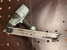 Hitachi Druckluft Ankernagler NR65AK2 38-64mm für 34° Ankernägel Paslode  NR50AK