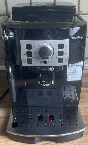 Longhi magnifica ecam - s,