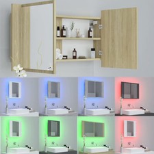 Spiegelschrank mit Beleuchtung