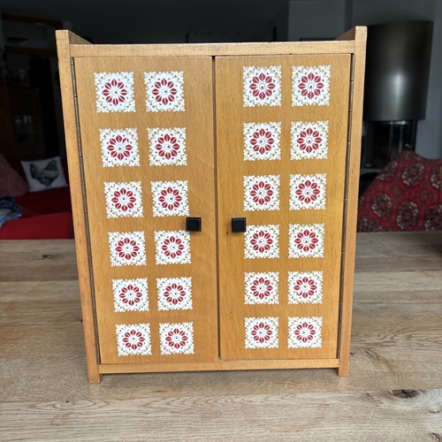 Puppenmöbel puppen schrank - puppenmöbel,
