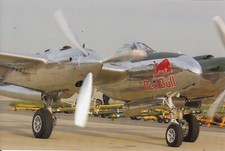 301600/ Foto – Lockheed P-38 Lightning – RED BULL Flying Bulls
