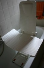 Aquatec Badewannenlift gebraucht,sehr guter Zustand