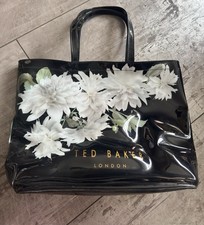 Ted Baker Tasche in Schwarz/
