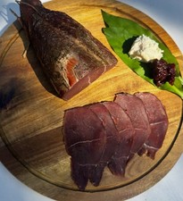 Wildschweinschinken aus der