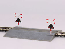 DeAgostini 009 - Bahnübergang unbeschrankt mit zwei Andreaskreuzen - Spur N