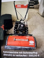 Kehrmaschine Mit Schneepflug