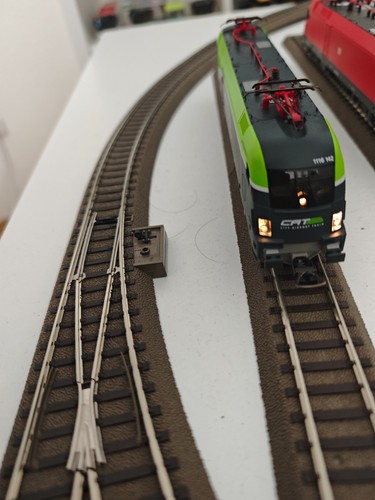Piko lokomotive - h0,