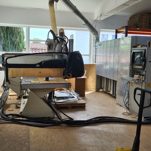 Holz bearbeitungszentrum cnc - bearbeitungszentrum,